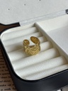 Luna band ring