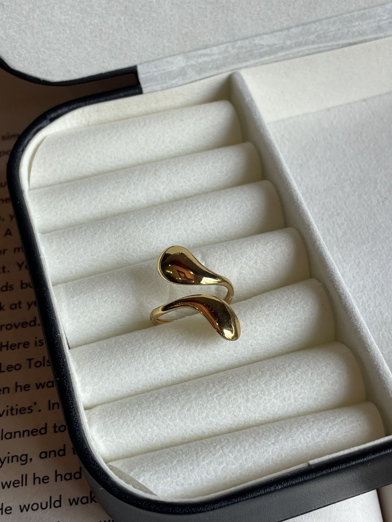 Meteor ring
