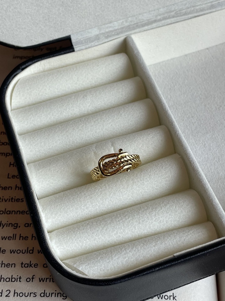 Atlas ring