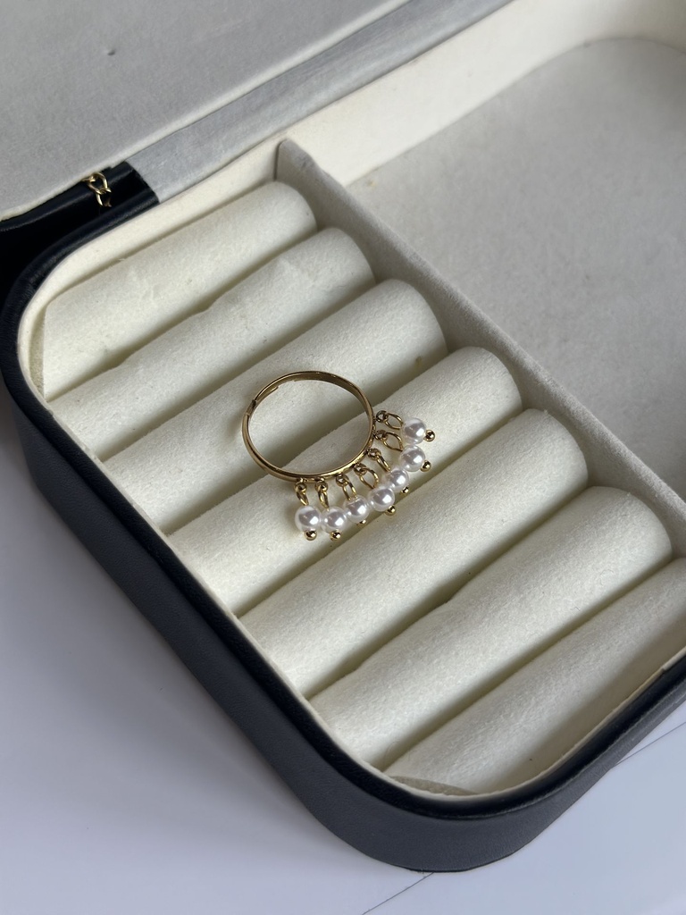 pearl charm ring