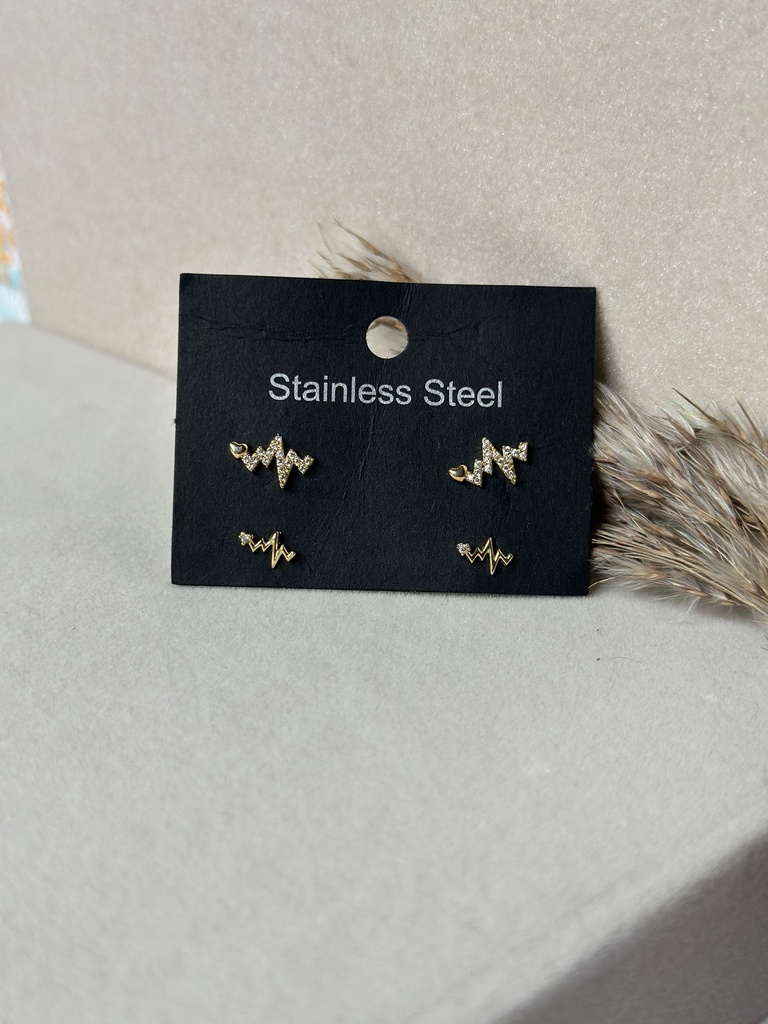 Heartbeat Duo Stud Set