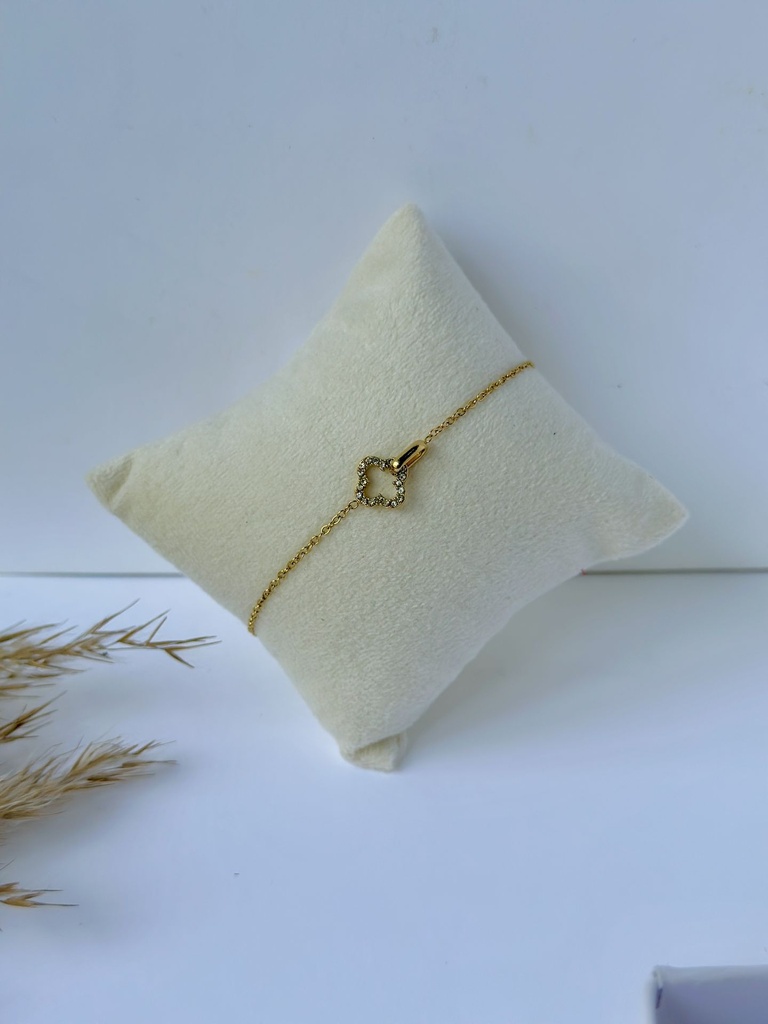 Clover Spark Bracelet